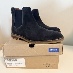 Clarks Men’s Jaxen Chelsea Boots Navy Suede Size 10